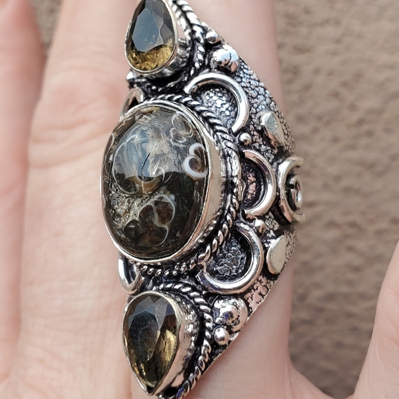 New Turtella Agate Fossil and Smoky Quartz 925 Silver Statement Ring. - Picture 7 of 16